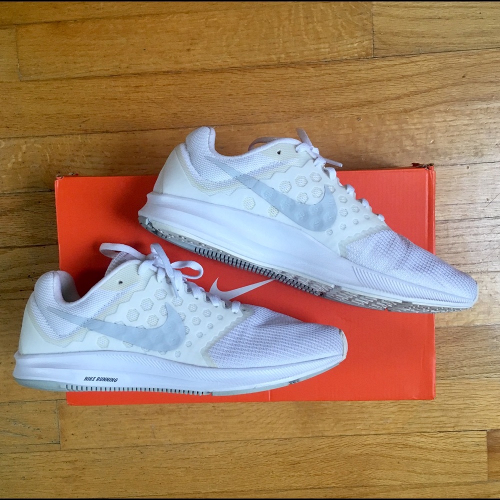 Nike Downshifter 7 Running Shoe White/Platinum 8.5